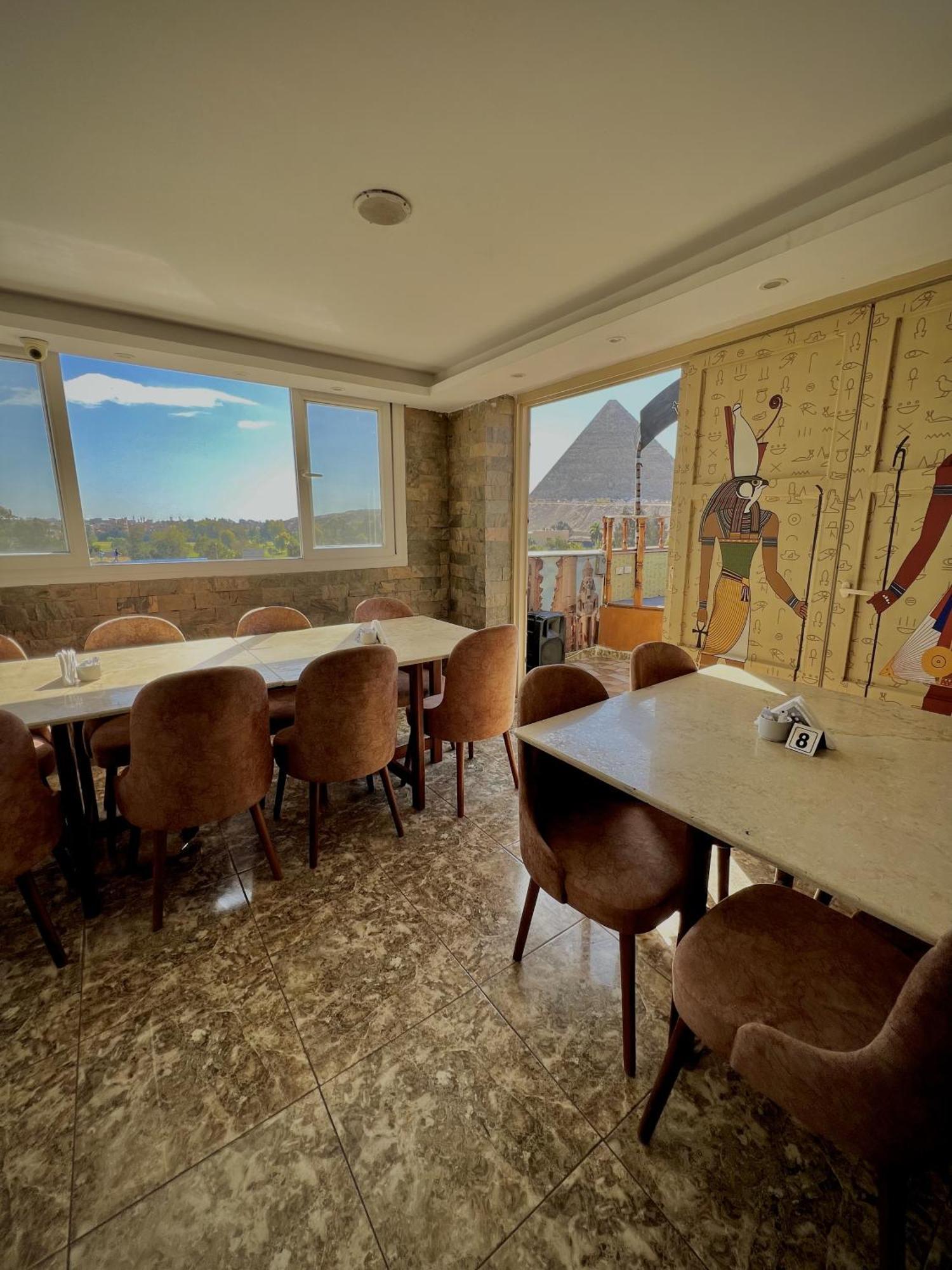 Turquoise Pyramids & Grand Egyptian Museum View Hotel Kafrat al Jabal Luaran gambar