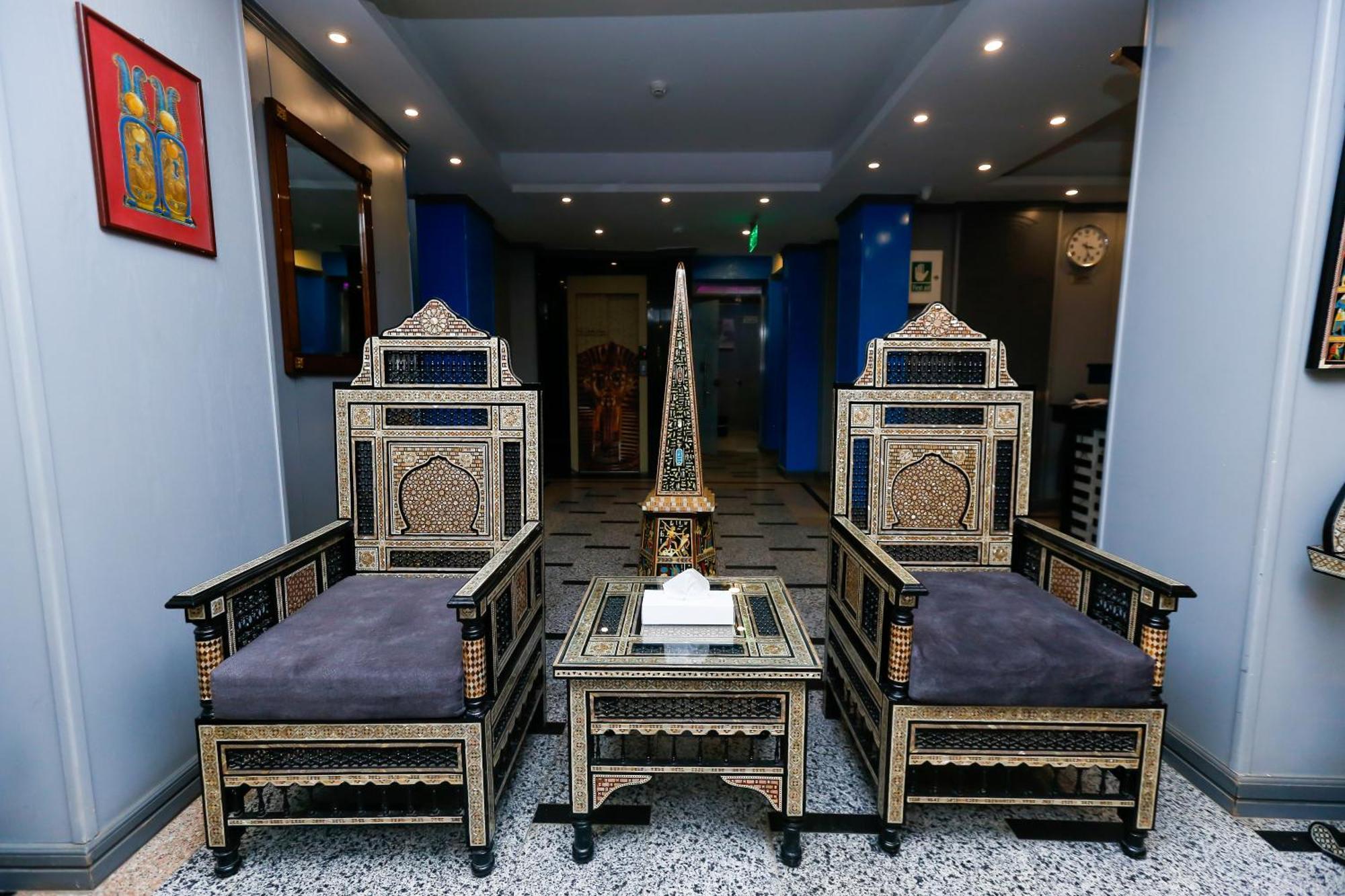 Turquoise Pyramids & Grand Egyptian Museum View Hotel Kafrat al Jabal Luaran gambar